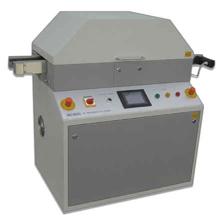 UV dryer with edge conveyor